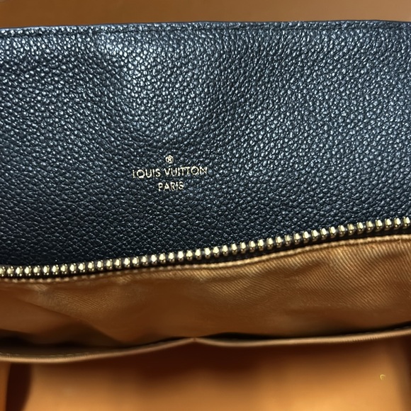 Louis Vuitton handbag , rare messenger satchel - Picture 6 of 10